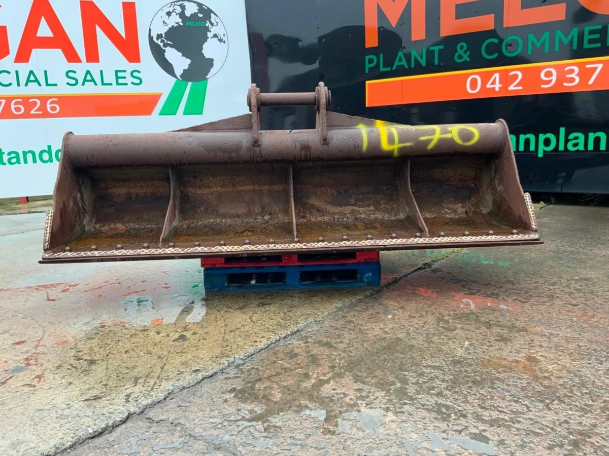 10ft GRADING BUCKET...........90mm PINS.......1470 - Image 3