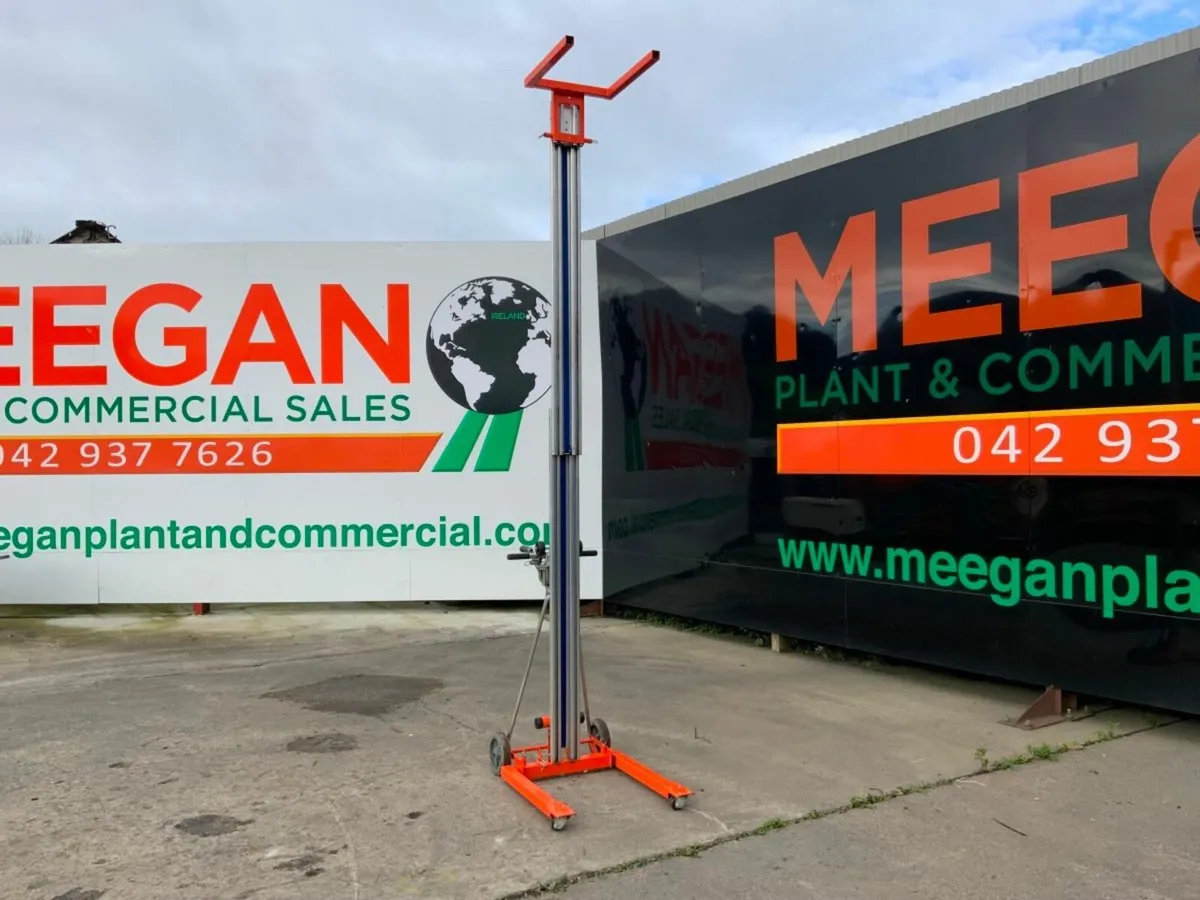 SUMNER 2210 MATERIAL LIFT / HOIST.......918t.... - Image 3