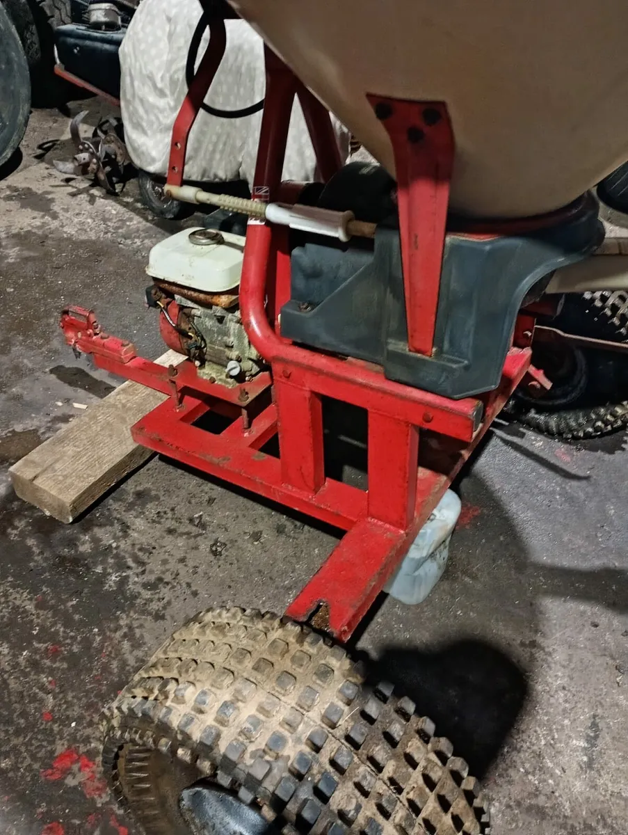 Vicon 302 Quad spreader & Vicon Spreaders - Image 4