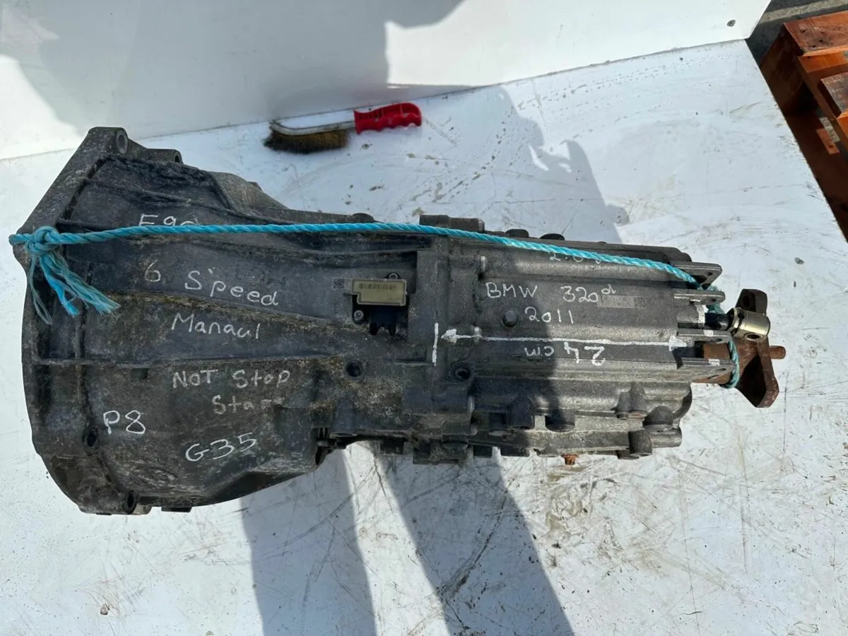 2011 BMW E90...320D  GEARBOX ....P8G35 - Image 2