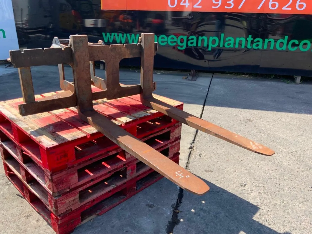 40mm... MINI DIGGER PALLET FORK ....616j. - Image 3
