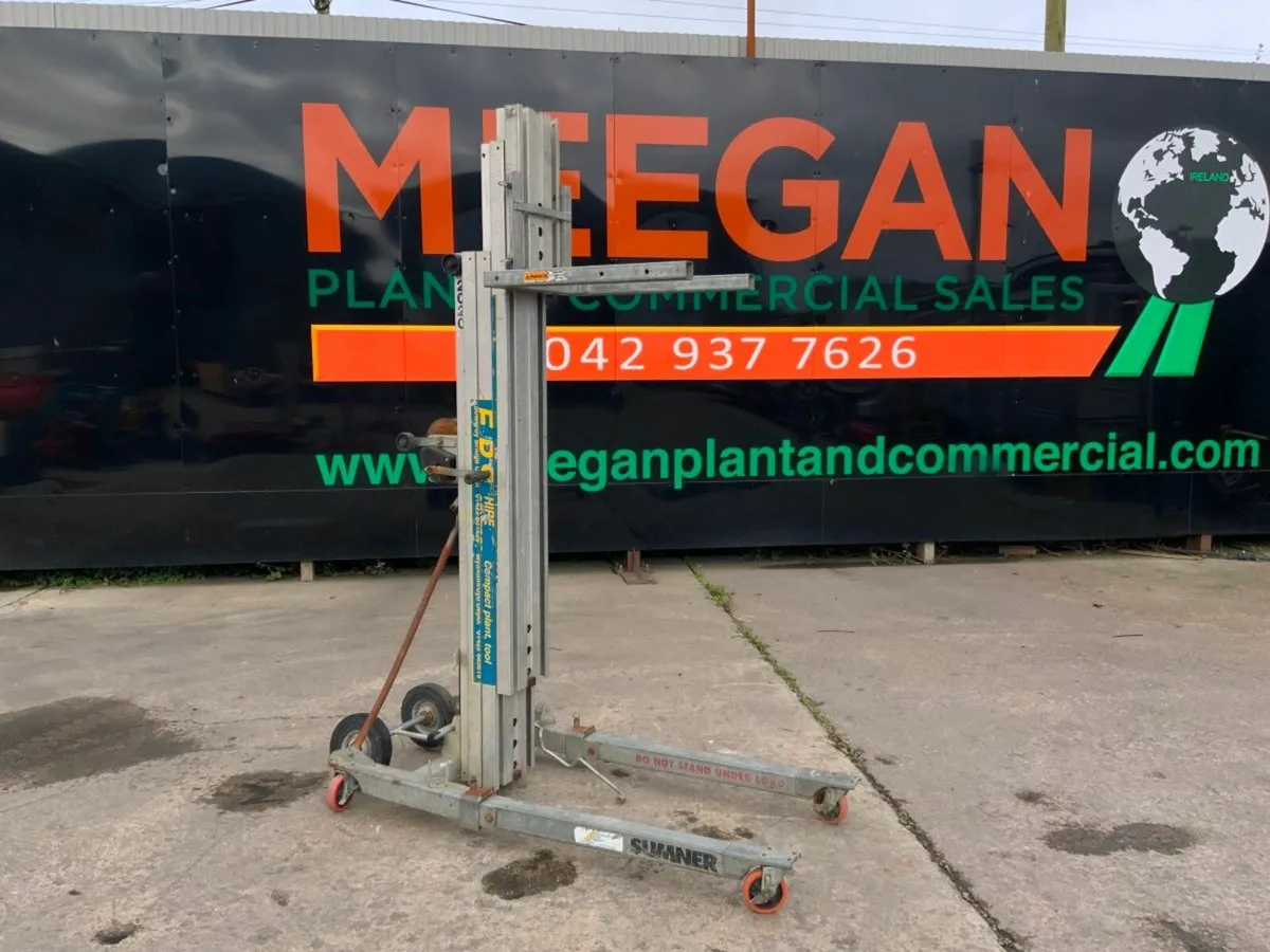 2015 SUMNER 2020 MANUAL MATERIAL HOIST...920. - Image 1