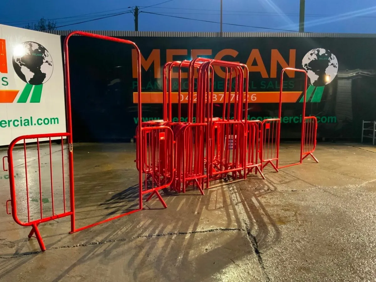 WALK THROUGH PEDESTRIAN BARRIERS.....114v. - Image 2