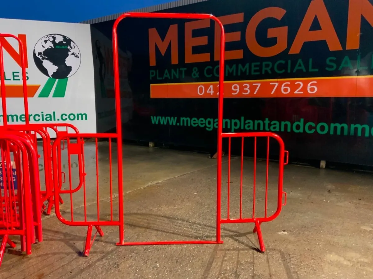 WALK THROUGH PEDESTRIAN BARRIERS.....114v. - Image 3