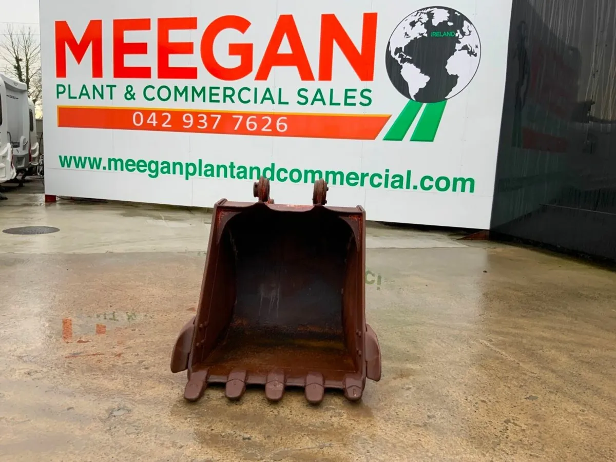 35" DIGGING BUCKET....65mm PINS........003. - Image 2