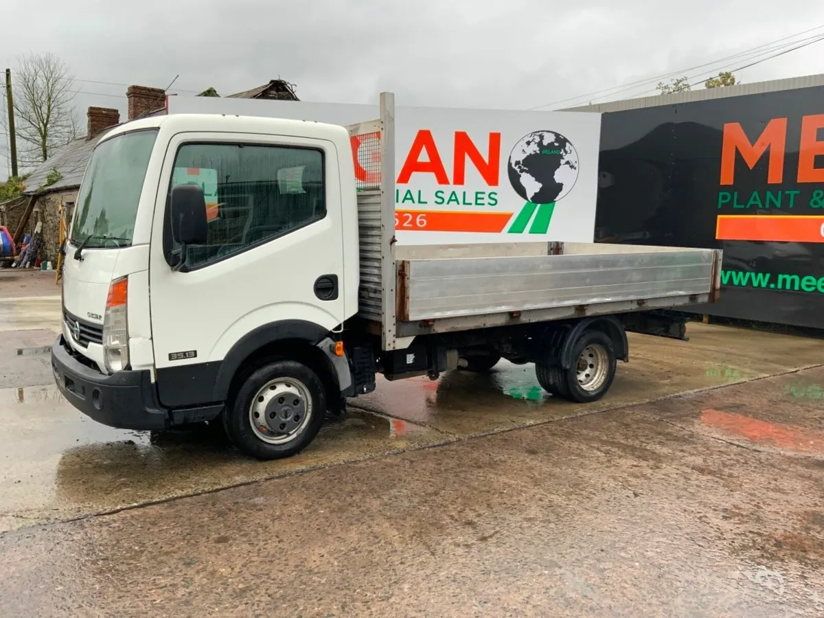 2012 NISSAN CABSTER 35.13..PARTS / SPARES. - Image 1