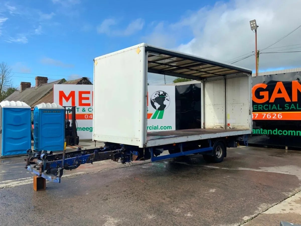 TWIN WHEEL CURTAINSIDE TRAILER CHASSIS...188 - Image 1