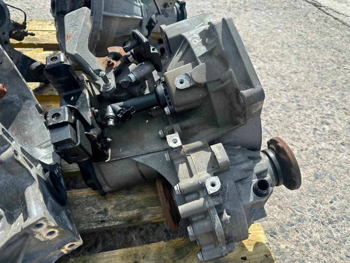 VW GEARBOX 1.6 TDI  2009 ..... P26G101 - Image 4
