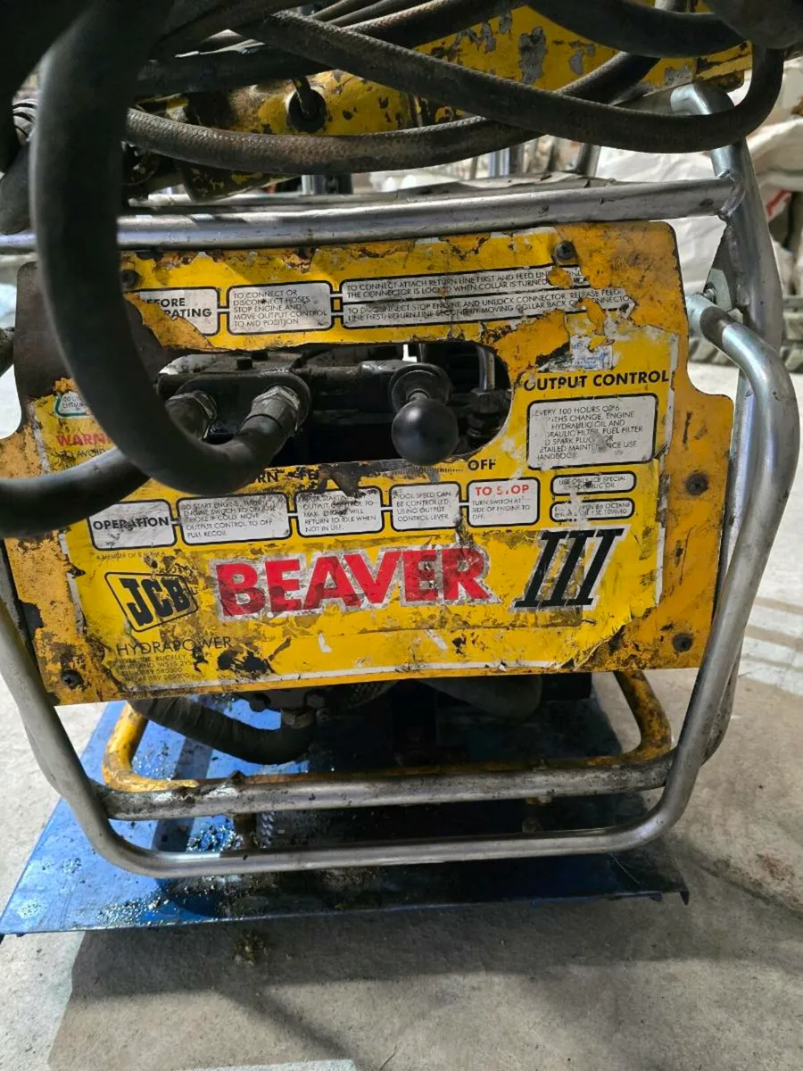 JCB Hydraulic Pack and Hammer - Image 4
