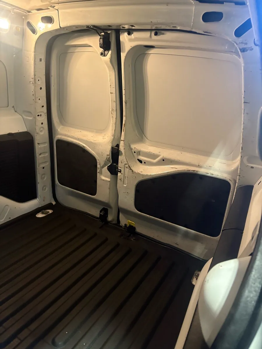Peugeot partner - Image 3