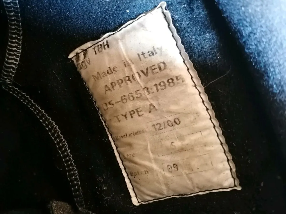 avg Motorbike Helmet - Image 2