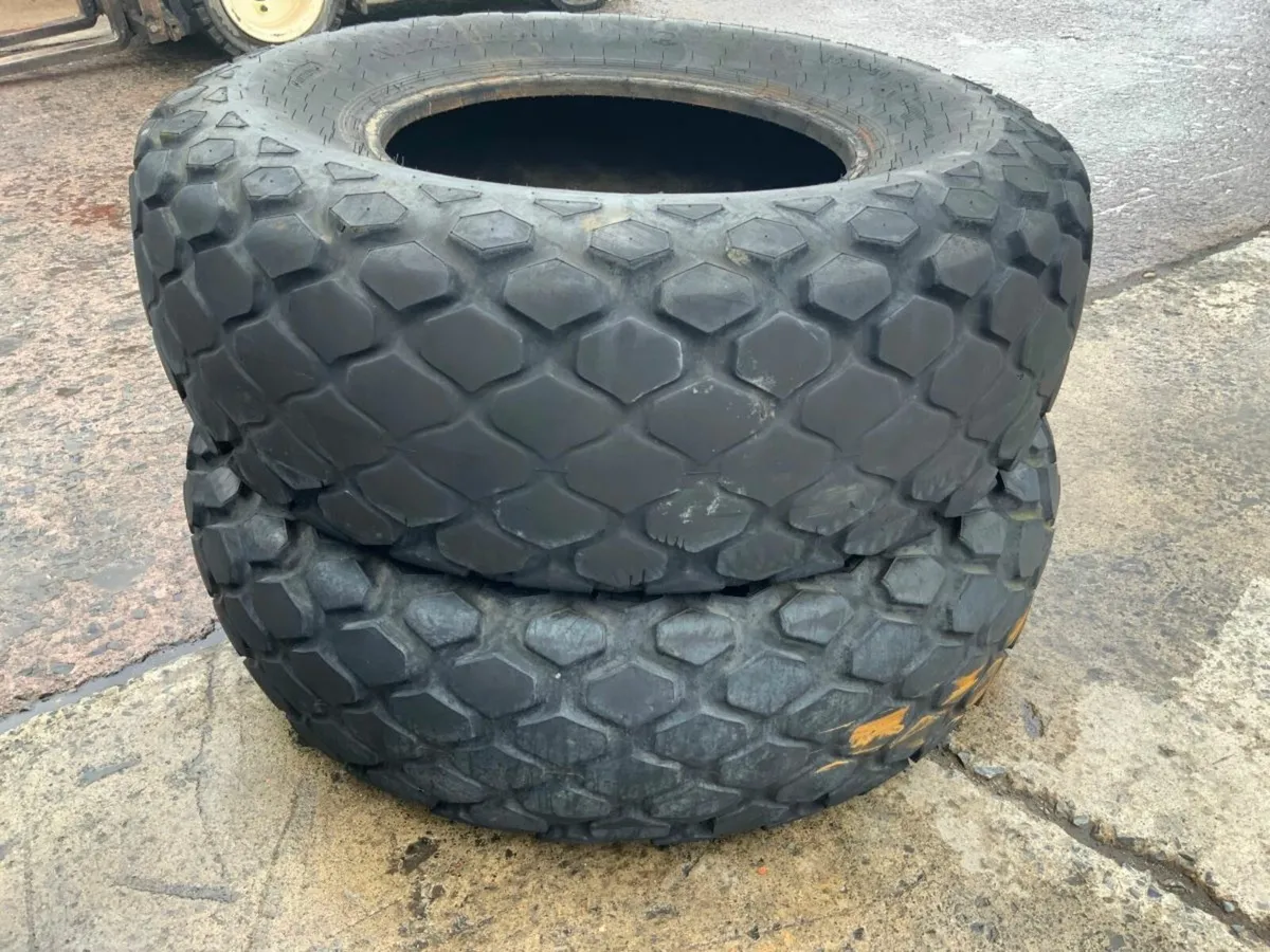 *** LAWN TURF TYRES....480/80/34....16.9/24 **** - Image 4
