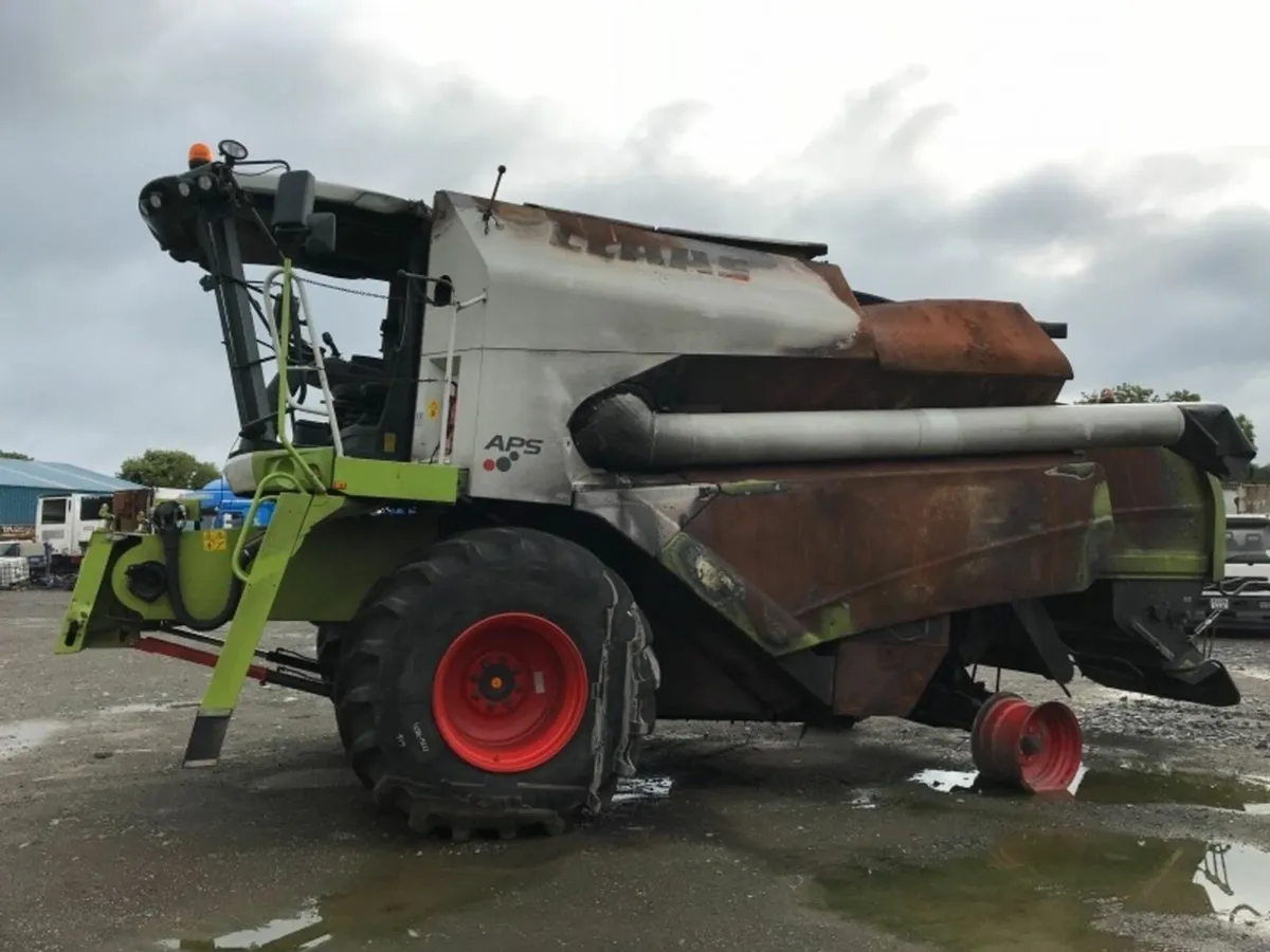 *** CLAAS TUCANO COMBINE  *** - Image 3