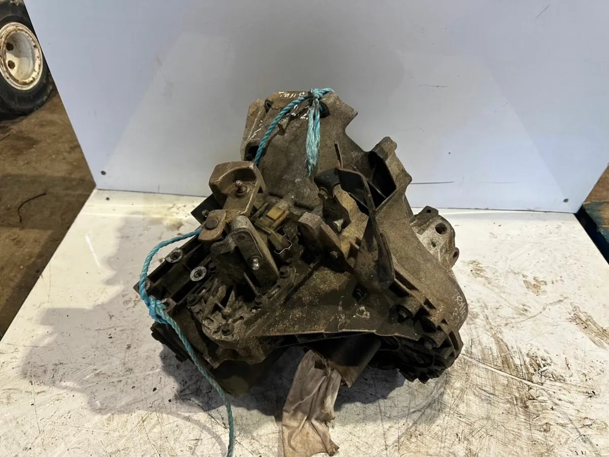 FORD TRANSIT GEARBOX 2.2 FWD....P14G59 - Image 3
