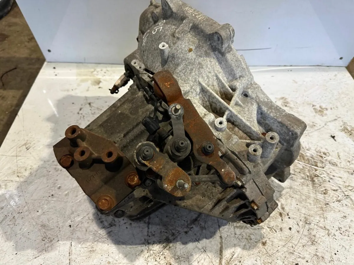 KIA GEARBOX...P15G64 - Image 3
