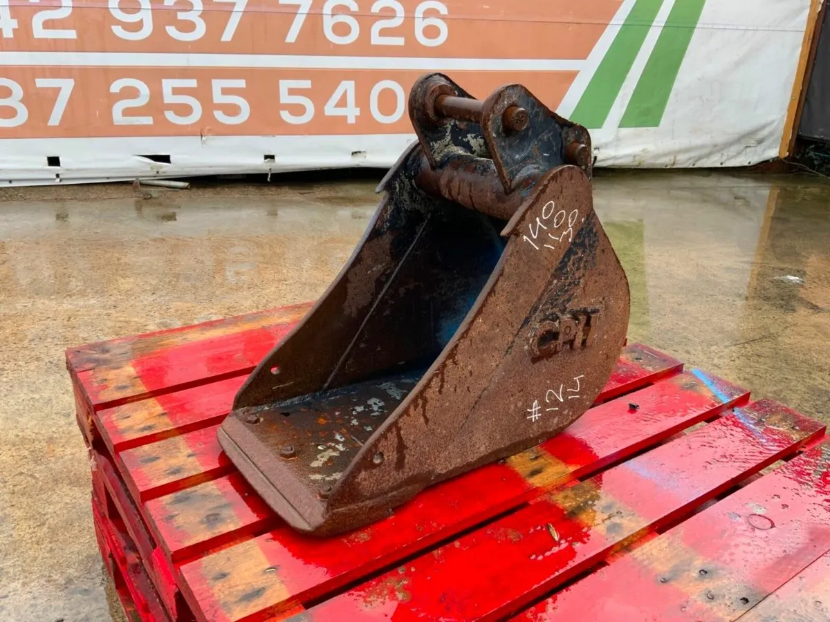 12" MINI DIGGER BUCKET    30mm PINS....1214. - Image 3