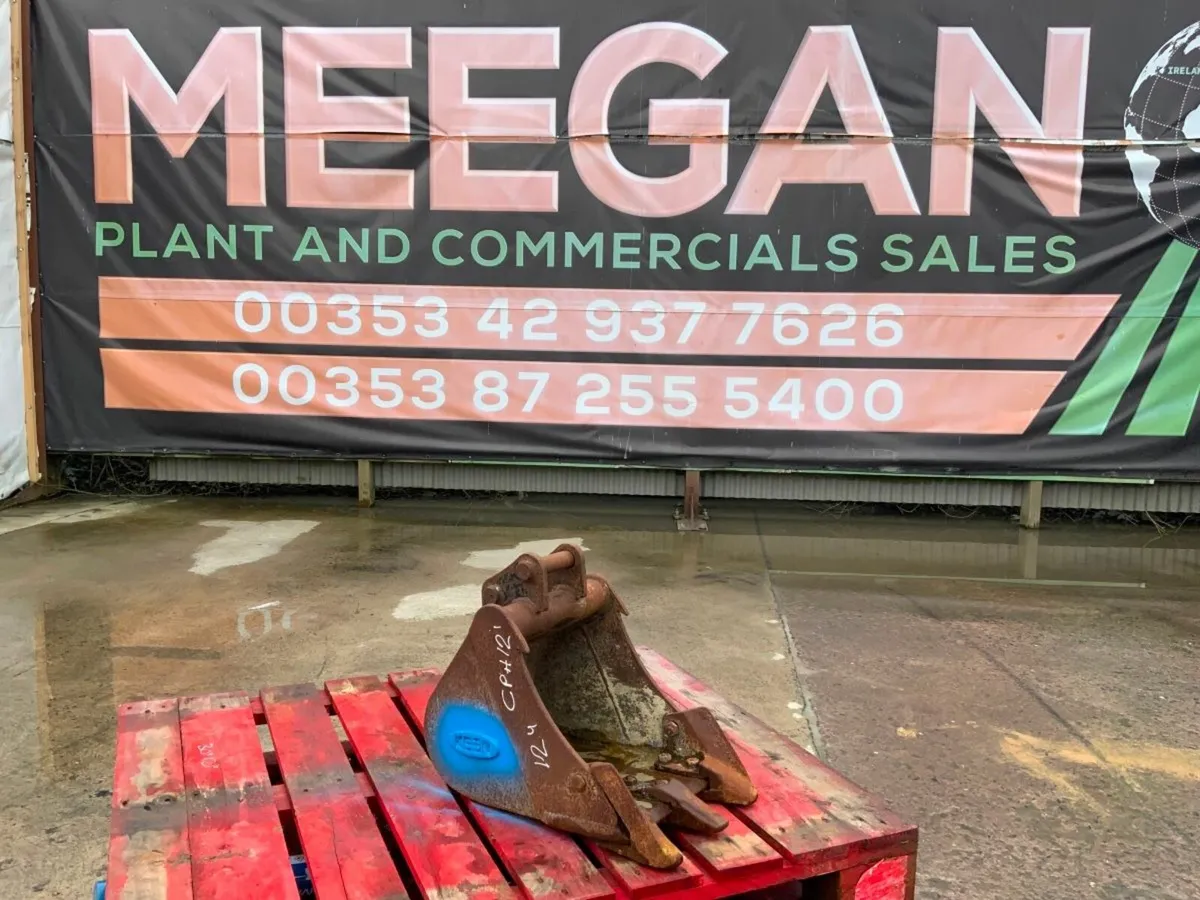 12" MINI DIGGER BUCKET......30mm PINS...CPH12. - Image 1