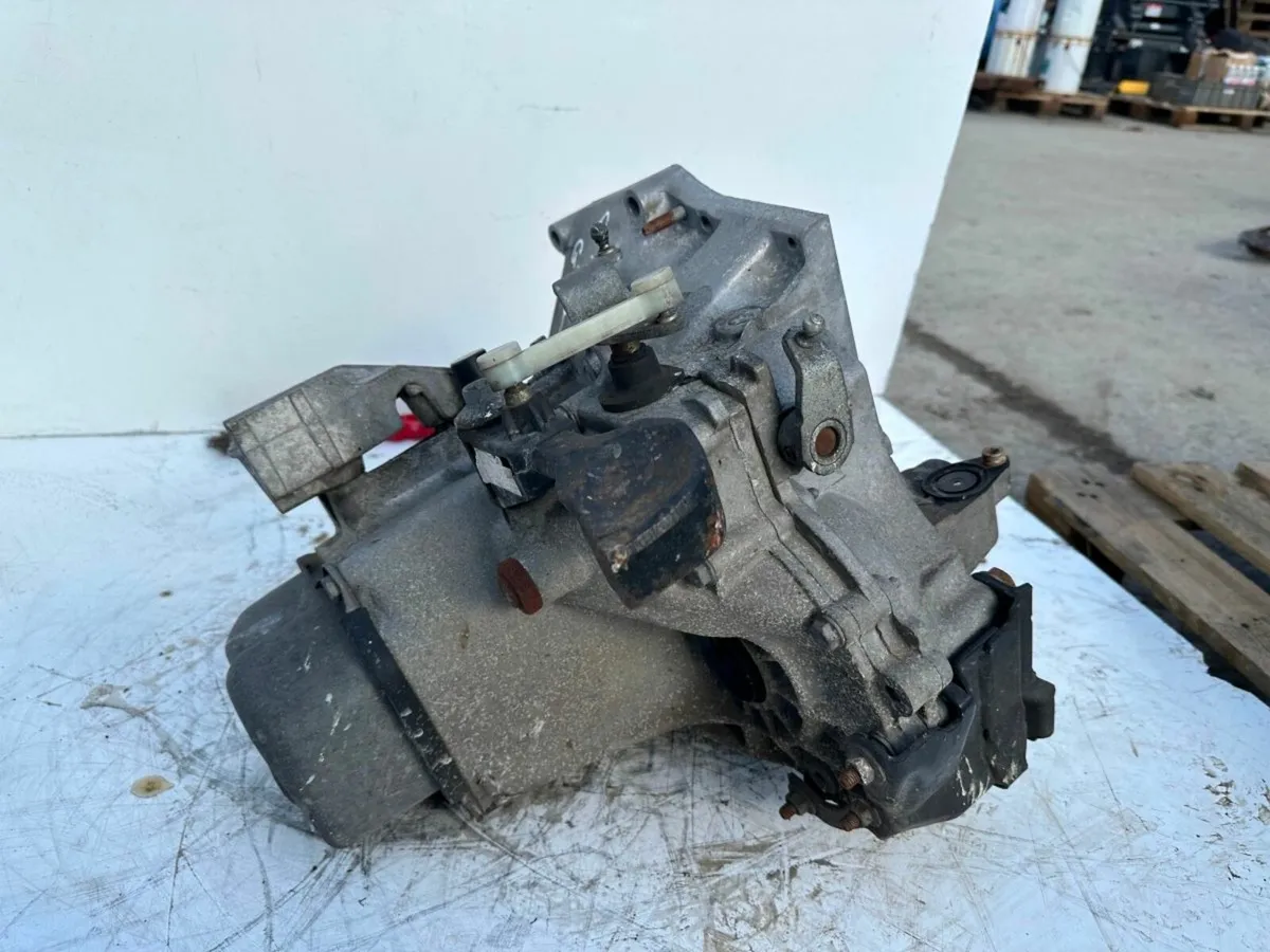 2016 PEUGEOT 208  PETROL GEARBOX .... P7G32 - Image 4