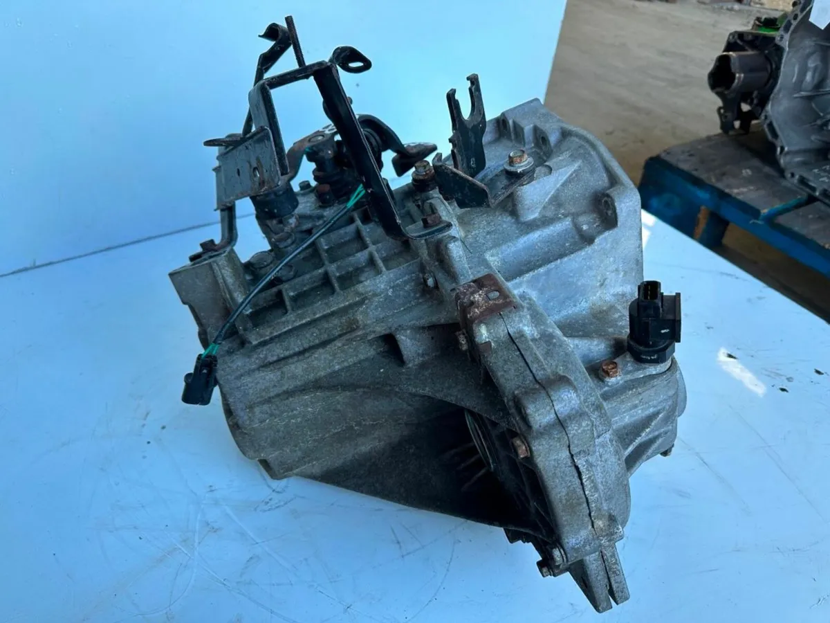 2014 KIA PICANTO  PETROL GEARBOX.......P3G8 - Image 3