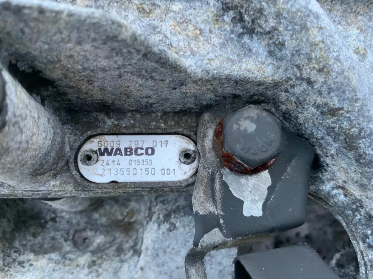 DAF CF 12 SPEED ZF /  ASTRONIC GEARBOX.   AS 2330 - Image 4