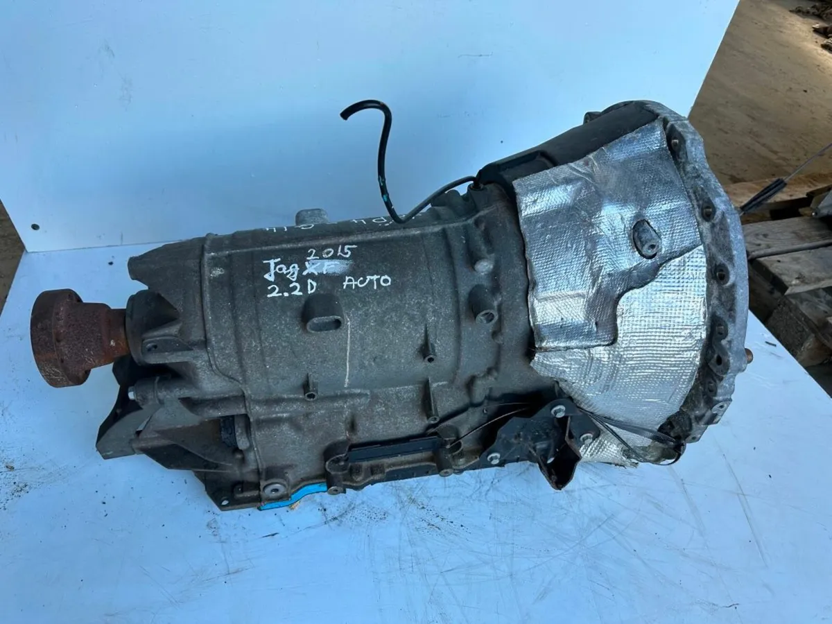 2015 JAGUAR XF ...2.2 DIESEL GEARBOX AUTOMATIC.... - Image 1