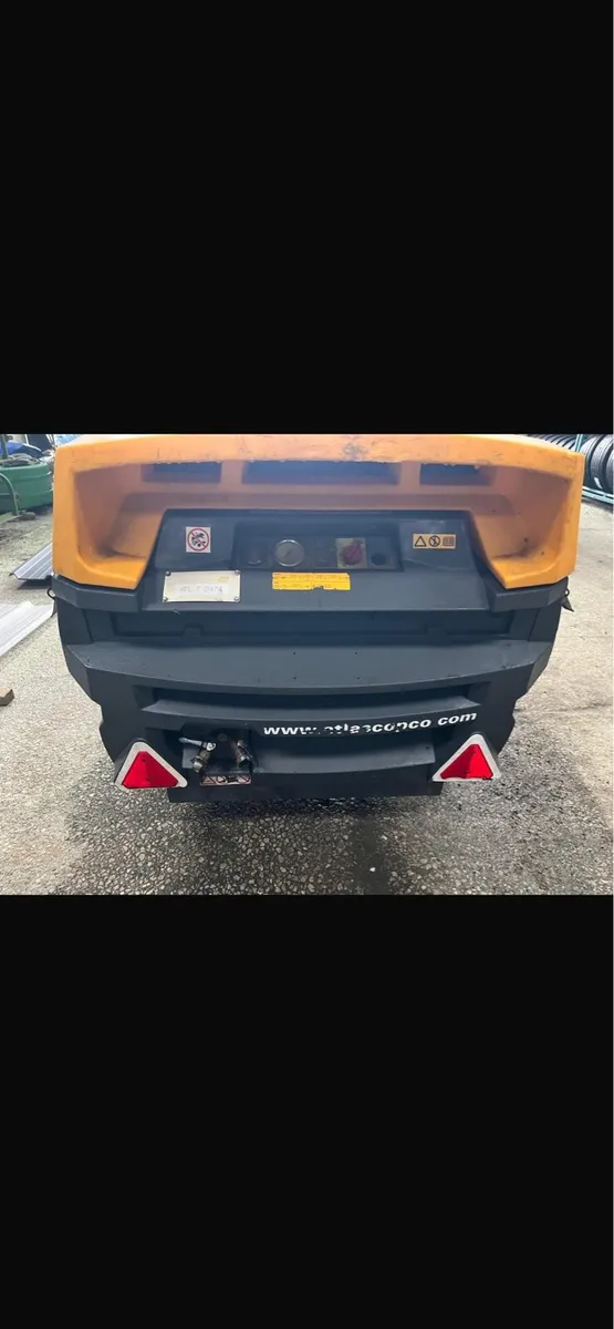 Atlas towable compressor - Image 4