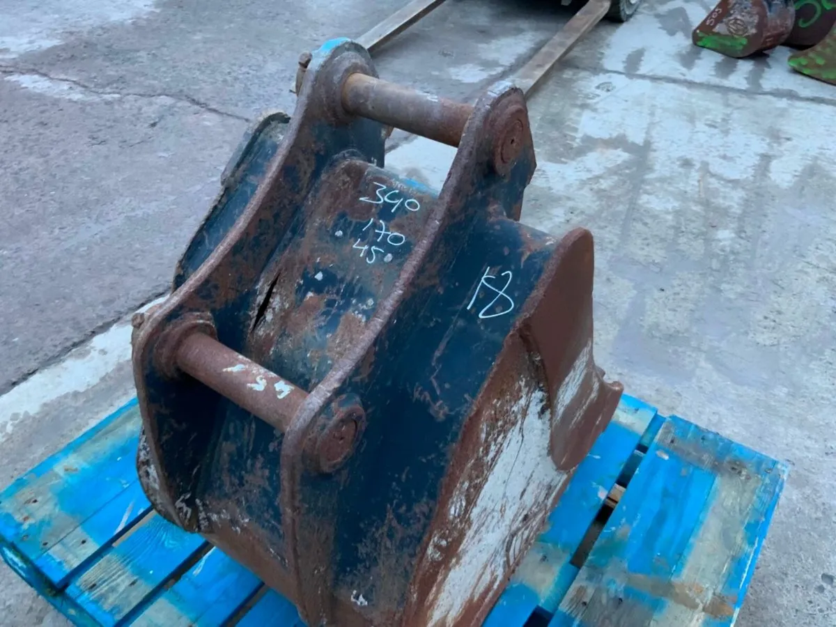 18" RHINOX DIGGING BUCKET......45mm PINS....30mh - Image 4