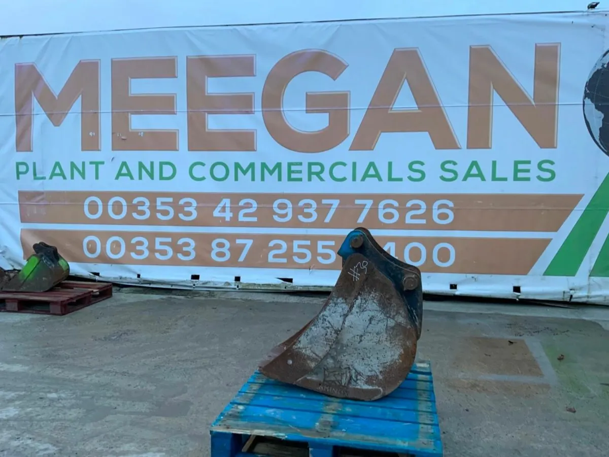 18" RHINOX DIGGING BUCKET......45mm PINS....30mh - Image 2