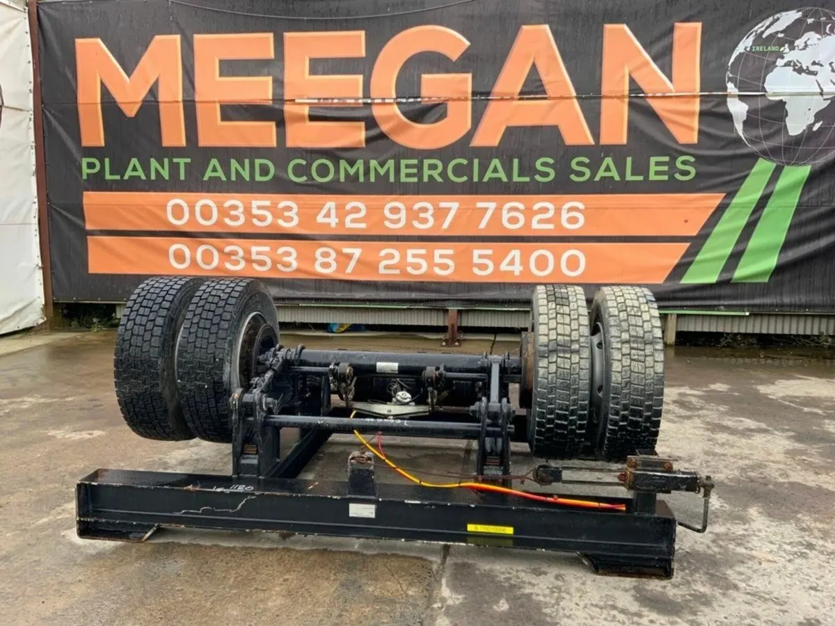 GRANNING TRAILER AXLE ASSEMBLY.. - Image 1