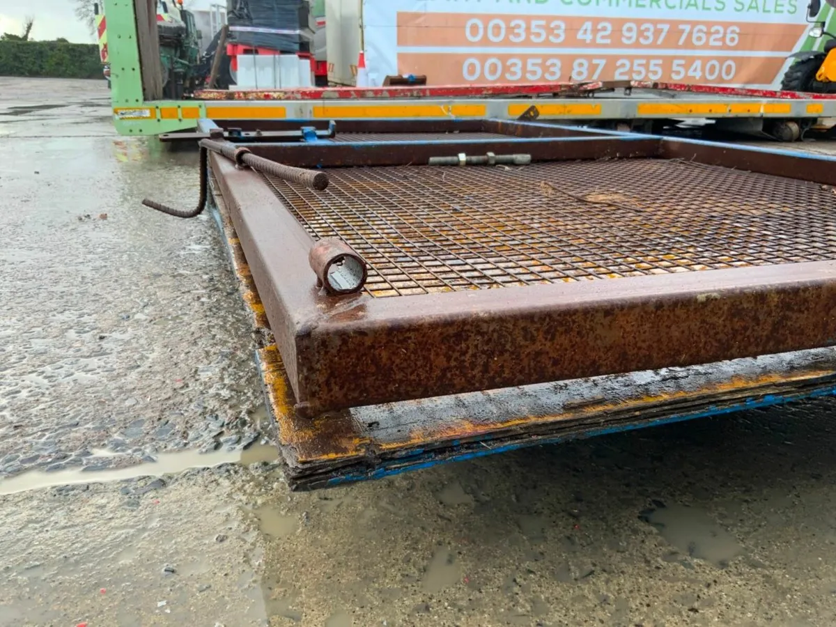 PEDESTRIAN ENTRY  YARD GATE.....94" x 45". - Image 4