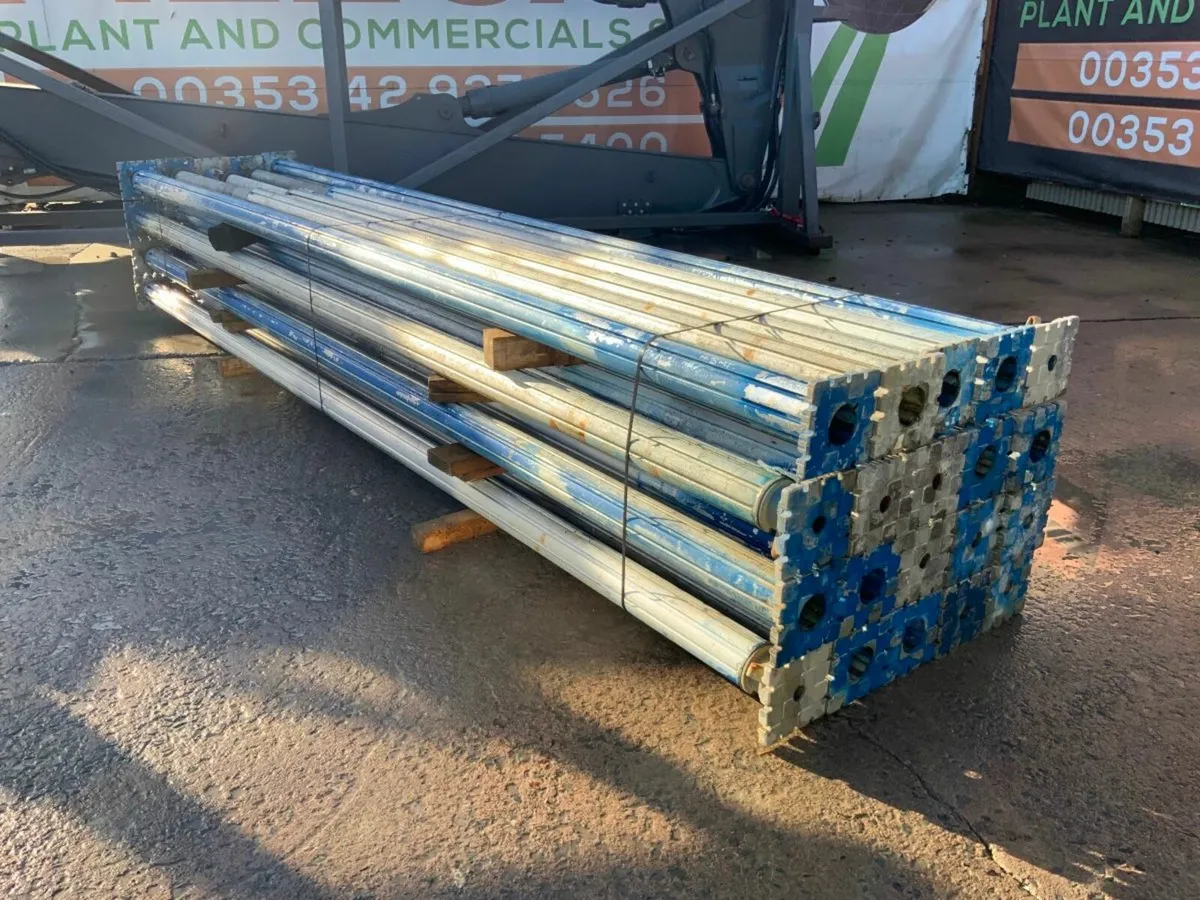 4.8mt HEAVY DUTY ALUMINIUM MULTI  PROPS. - Image 2