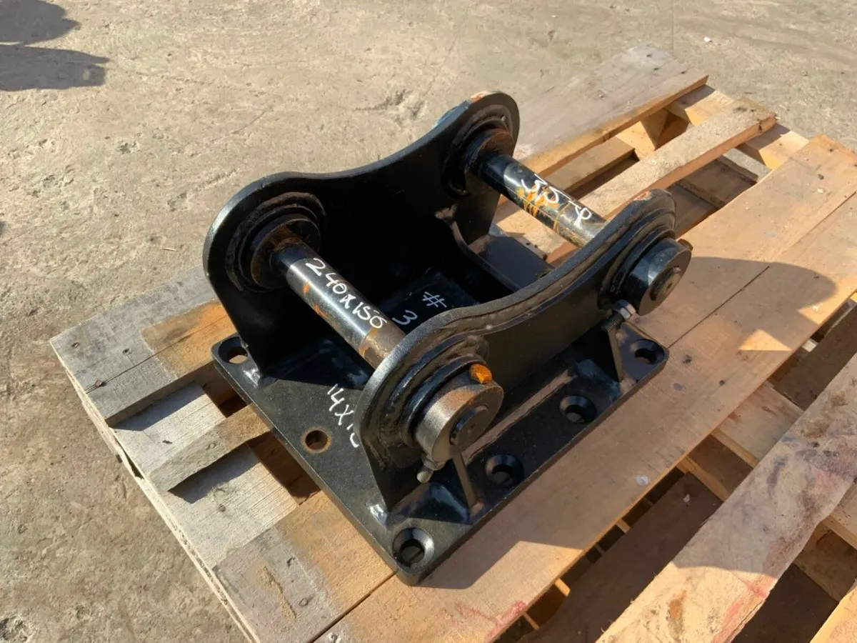 BREAKER HAMMER CRADLE / 35mm PINS......3135. - Image 4