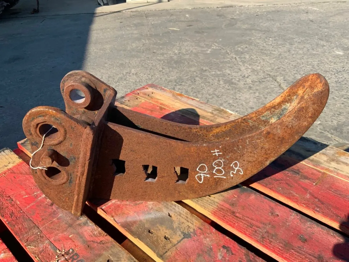 3" TILE DRAIN BUCKET......30mm PINS....MINI DIGGER - Image 3