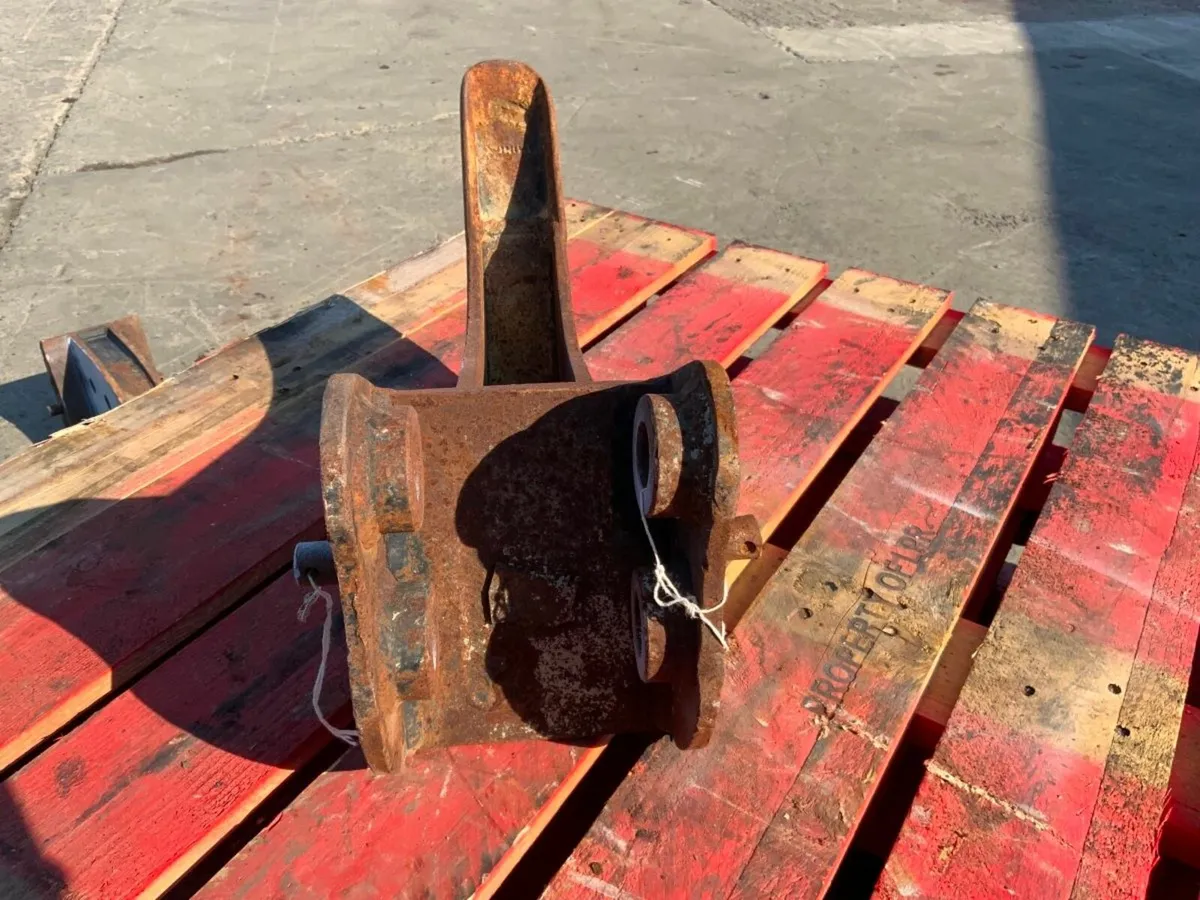 3" TILE DRAIN BUCKET......30mm PINS....MINI DIGGER - Image 4