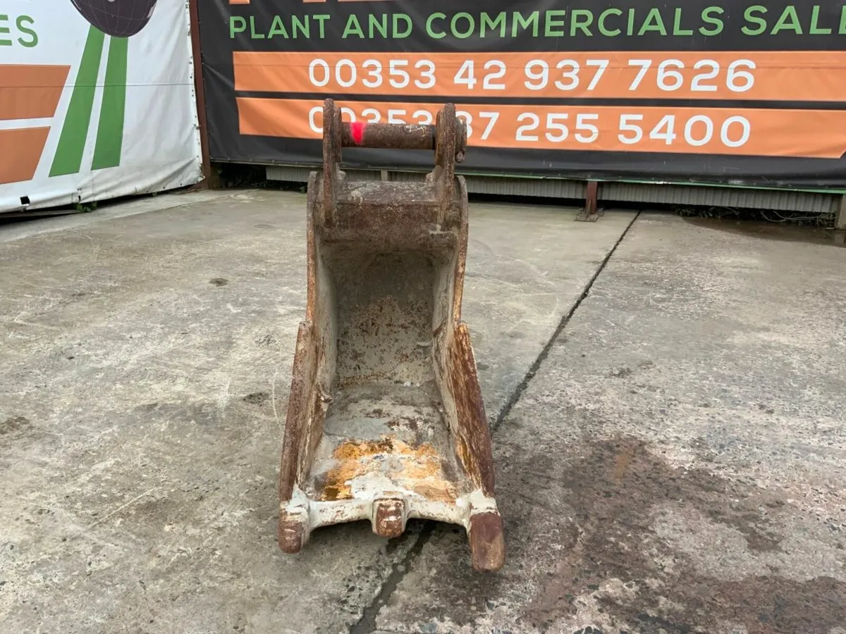 24" DIGGING BUCKET....80mm PINS.....281. - Image 2