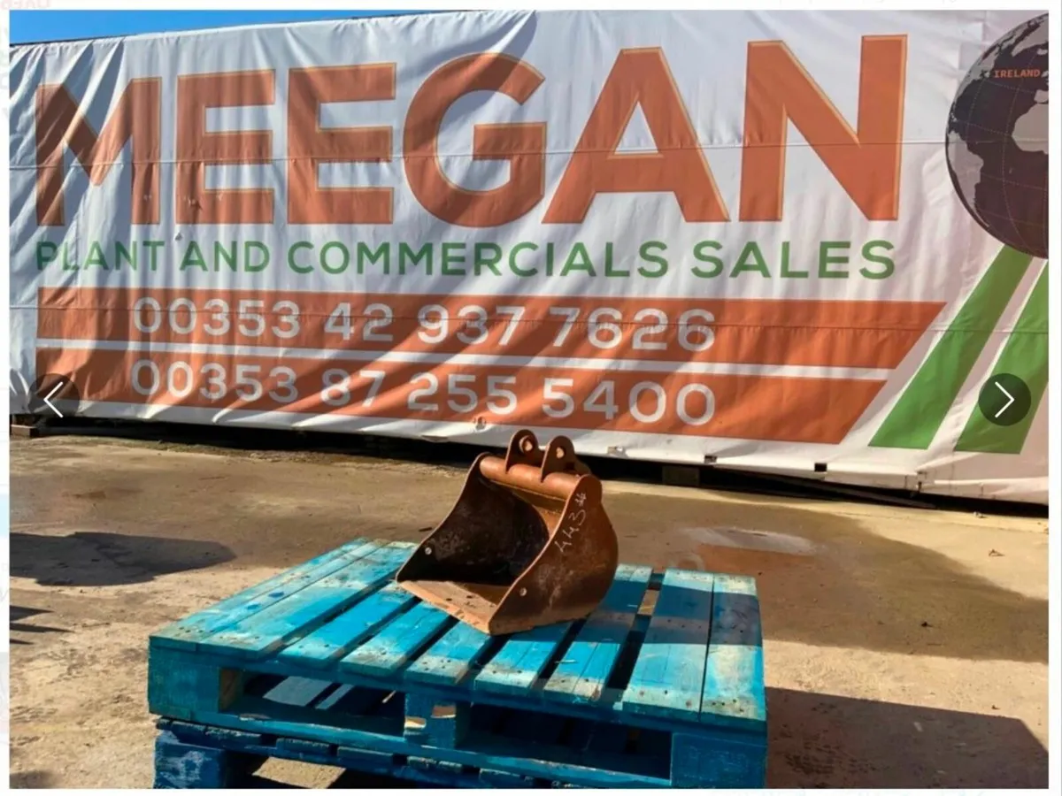 18" MINI DIGGER BUCKET.......30mm PINS....443/18 - Image 1