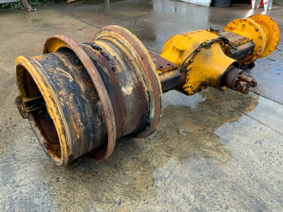 2017  VOLVO L120 WHEEL LOADER  REAR AXLE ASSEMBLY - Image 3