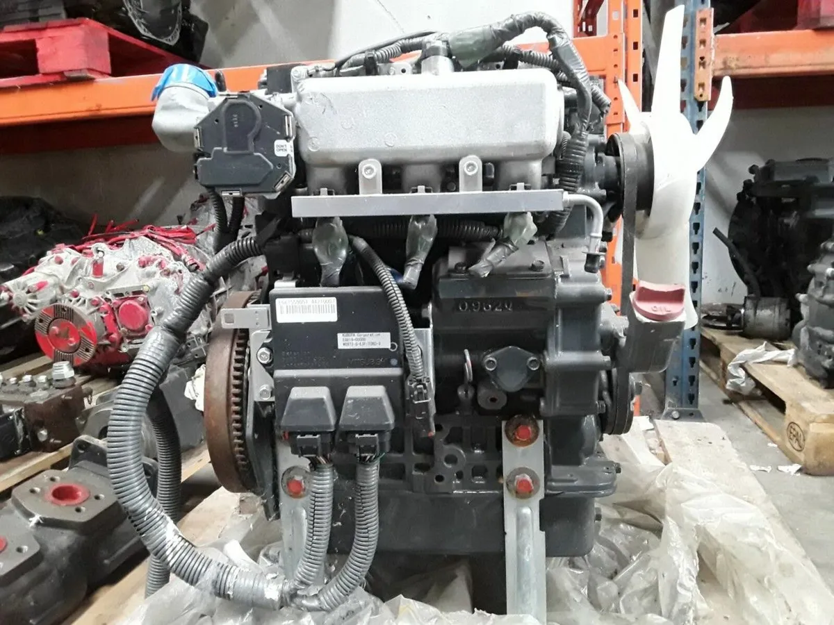 ** NEW ENGINE ** - Image 1