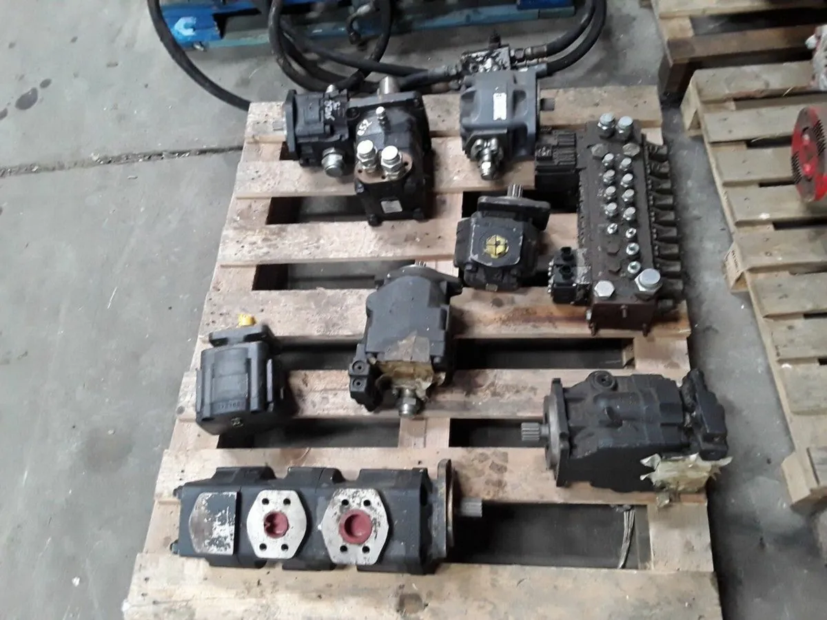 Hydraulic pumps. - Image 1