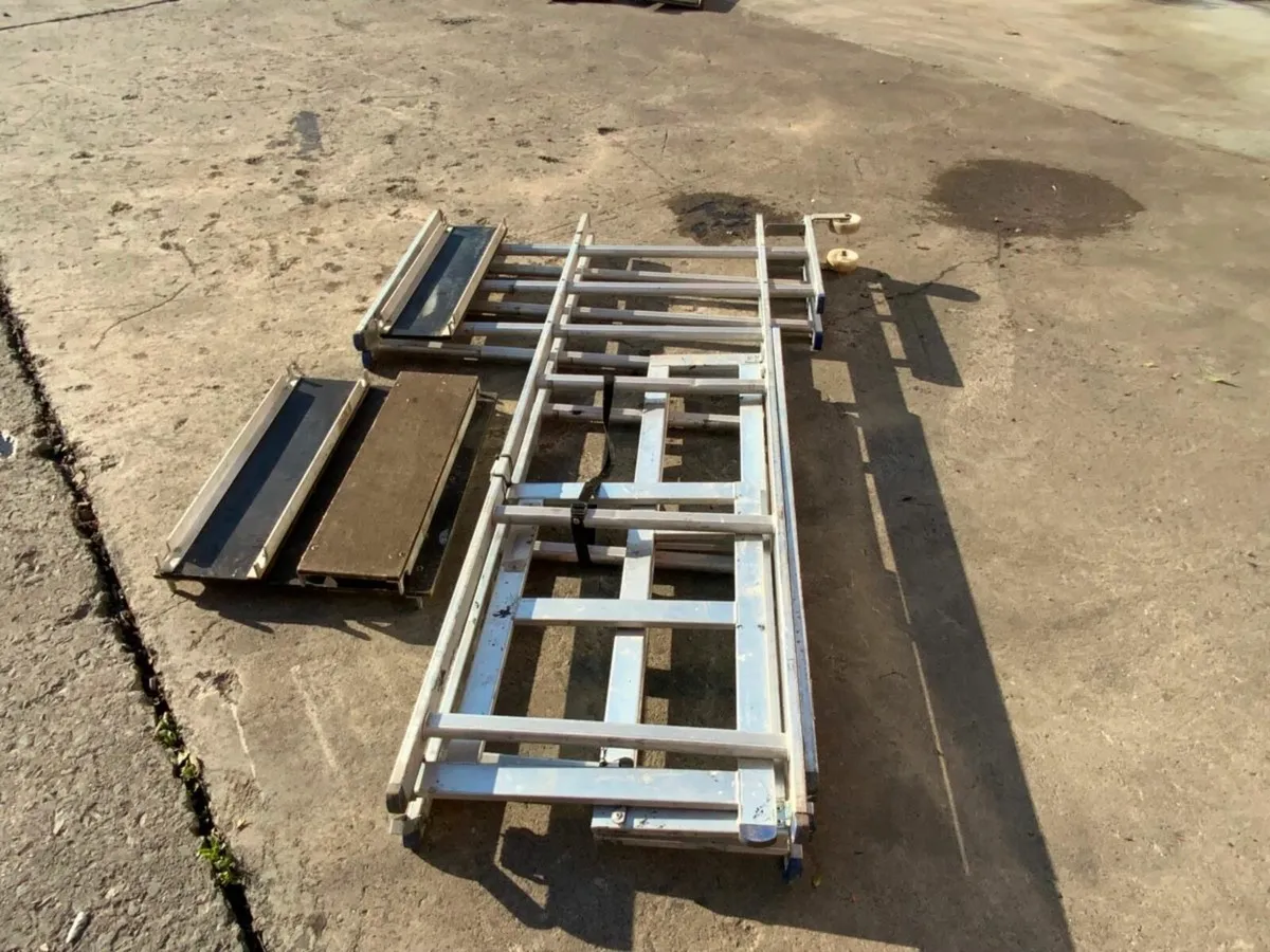 ALUMINIUM FOLDING ACCESS PLATFORM.....1215T - Image 3