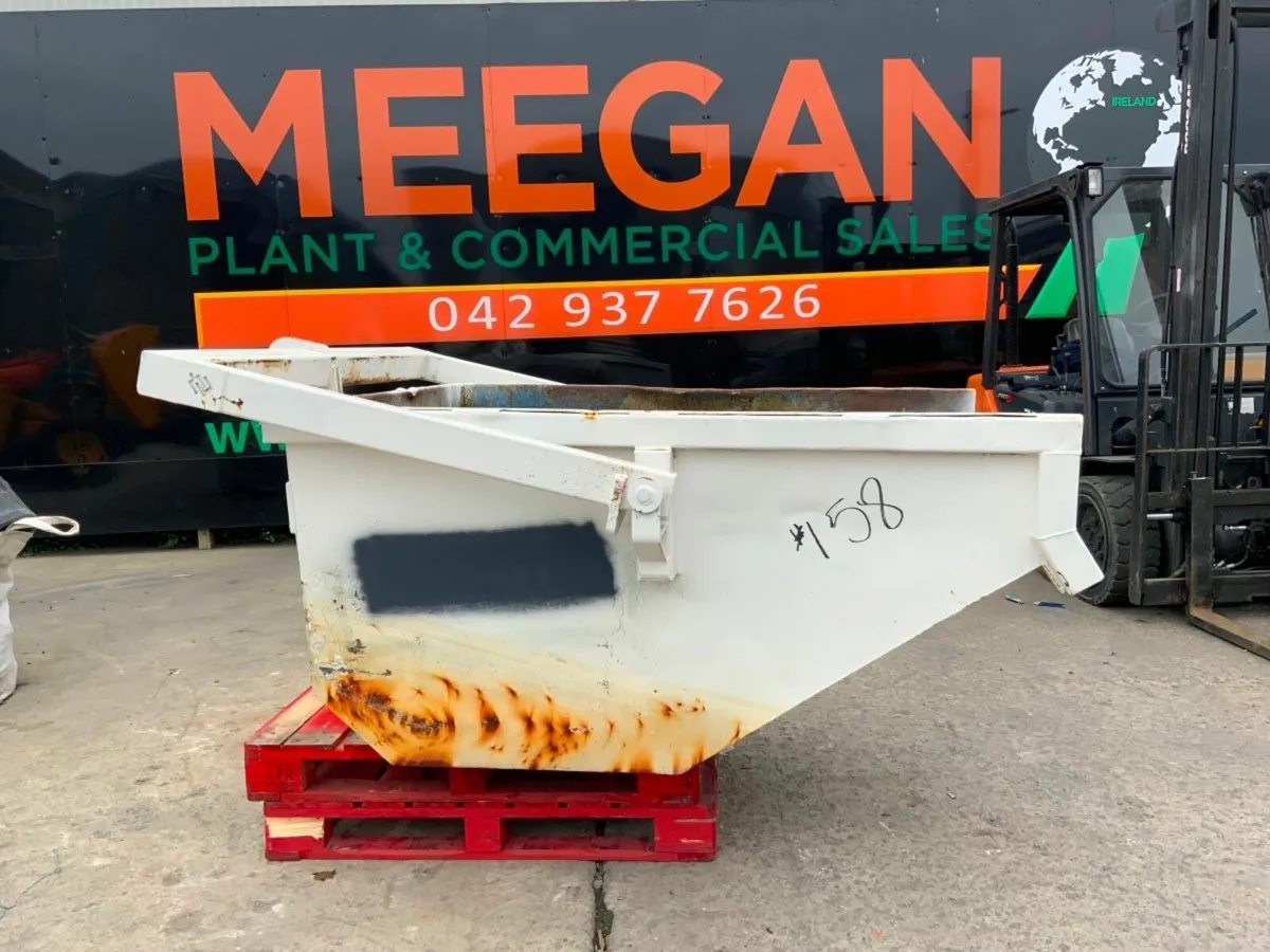 CONQUIP 1500lts SELF TIPPING BOAT SKIP.......158. - Image 1
