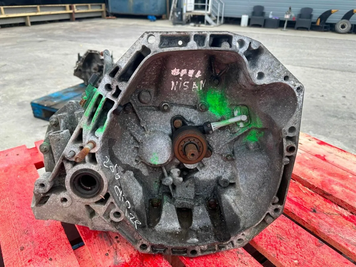 2010 RENAULT CLIO 1.2 PETROL GEARBOX...P18G76 - Image 4