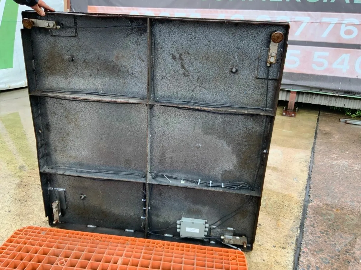 48" x 48" PALLET SCALES PLATFORM. - Image 2