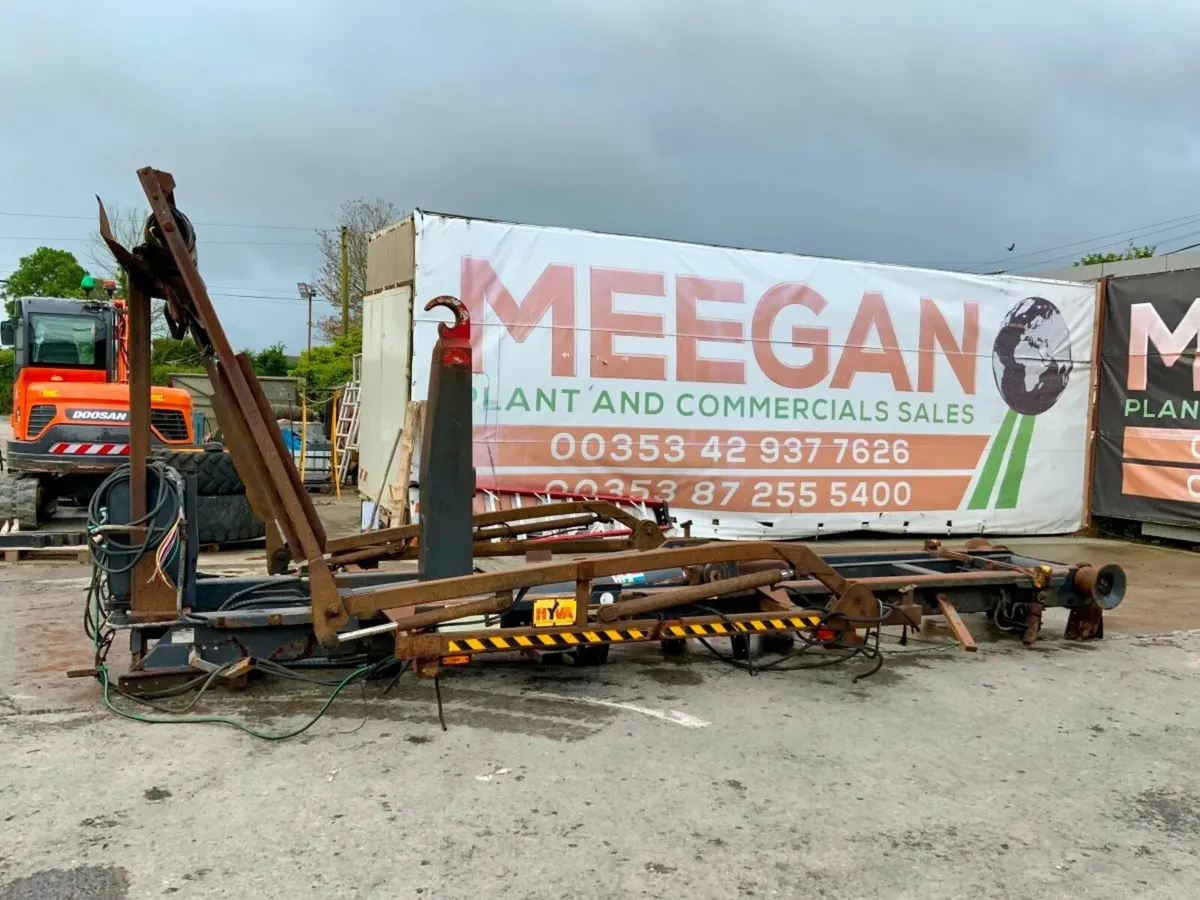 VDL HOOK LOADER SKIP GEAR.........4056. - Image 2