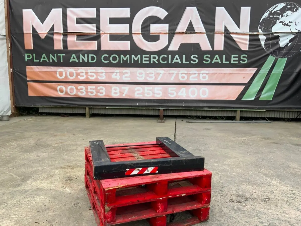 FORK LIFT PUSHING  ATTACHMENT. - Image 2