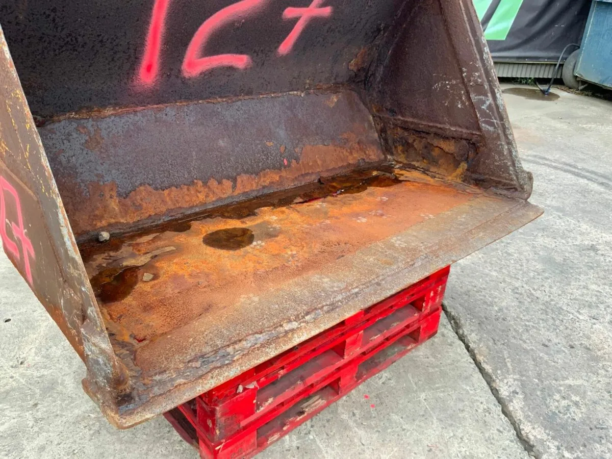 80" WHEELED LOADER BUCKET...........127. - Image 3