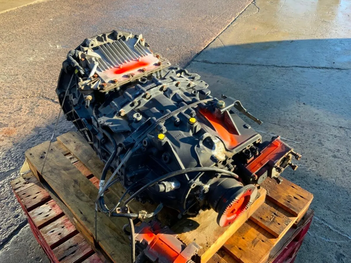 Man TGS 2130 TD AUTOMATIC GEARBOX. - Image 4