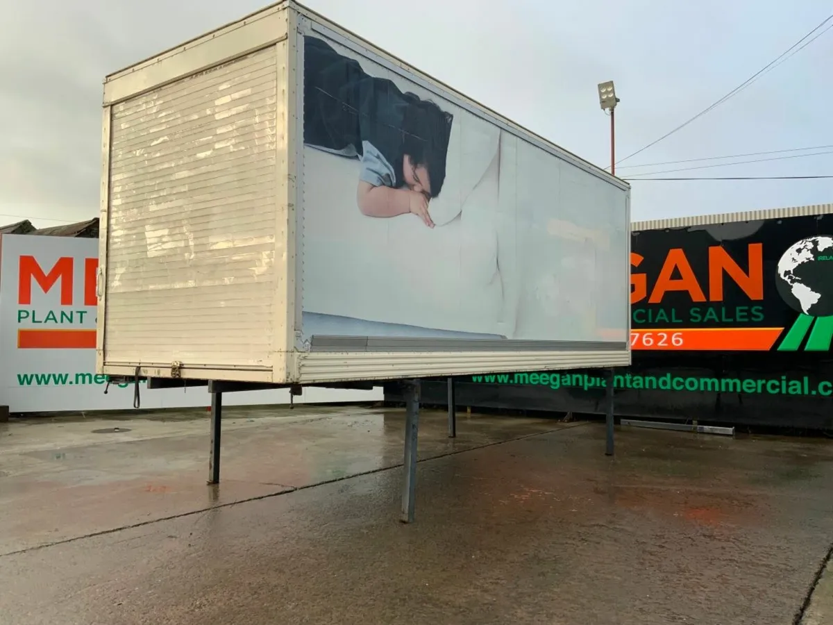 DEMOUNTABLE FURNITURE BOX BODY.....STORAGE...3322 - Image 1