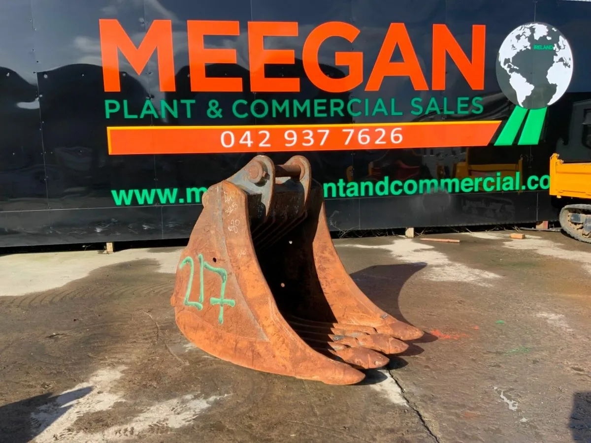 36" RIDDLE / SKELETON BUCKET....80mm PINS...271. - Image 1