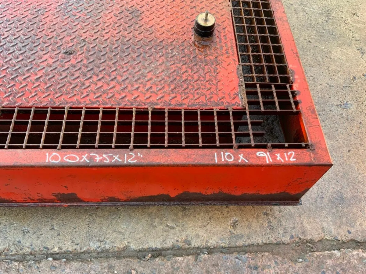 1500lts LOW LEVEL FUEL TANK / SPILL TRAY......072. - Image 3